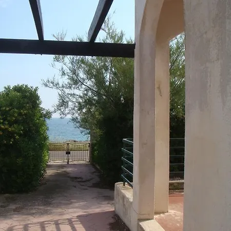 ヴィラ Mare Dello Ionio トッレ・サン・ジョヴァンニ・ウジェント